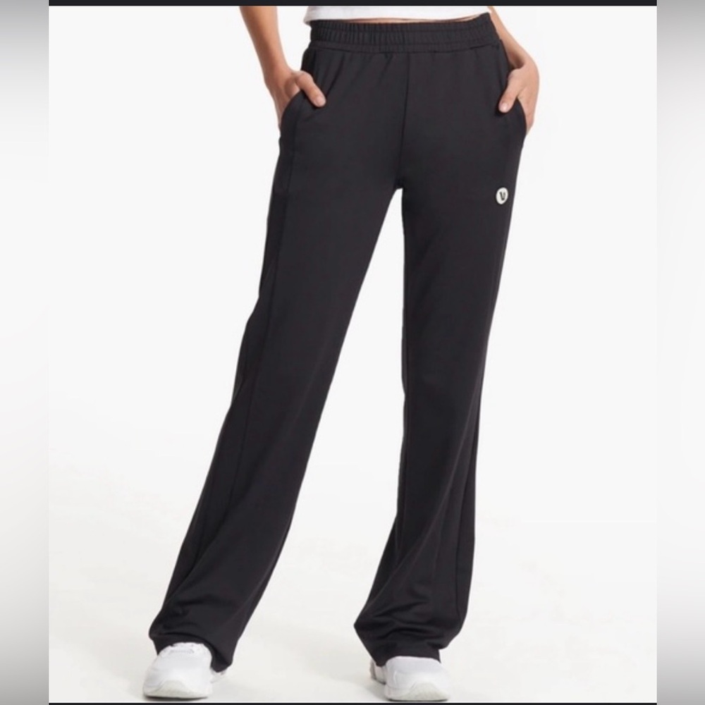 Vuori Women's Black Joggers